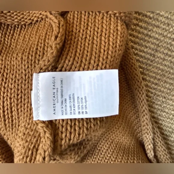 Women's Tan American Eagle Sweater Size Medium 100%Cotton - Picture 3 of 8
